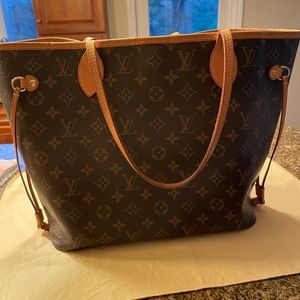 Louis Vuitton Neverfull MM
